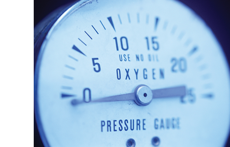 Closeup of oxygen gauge.