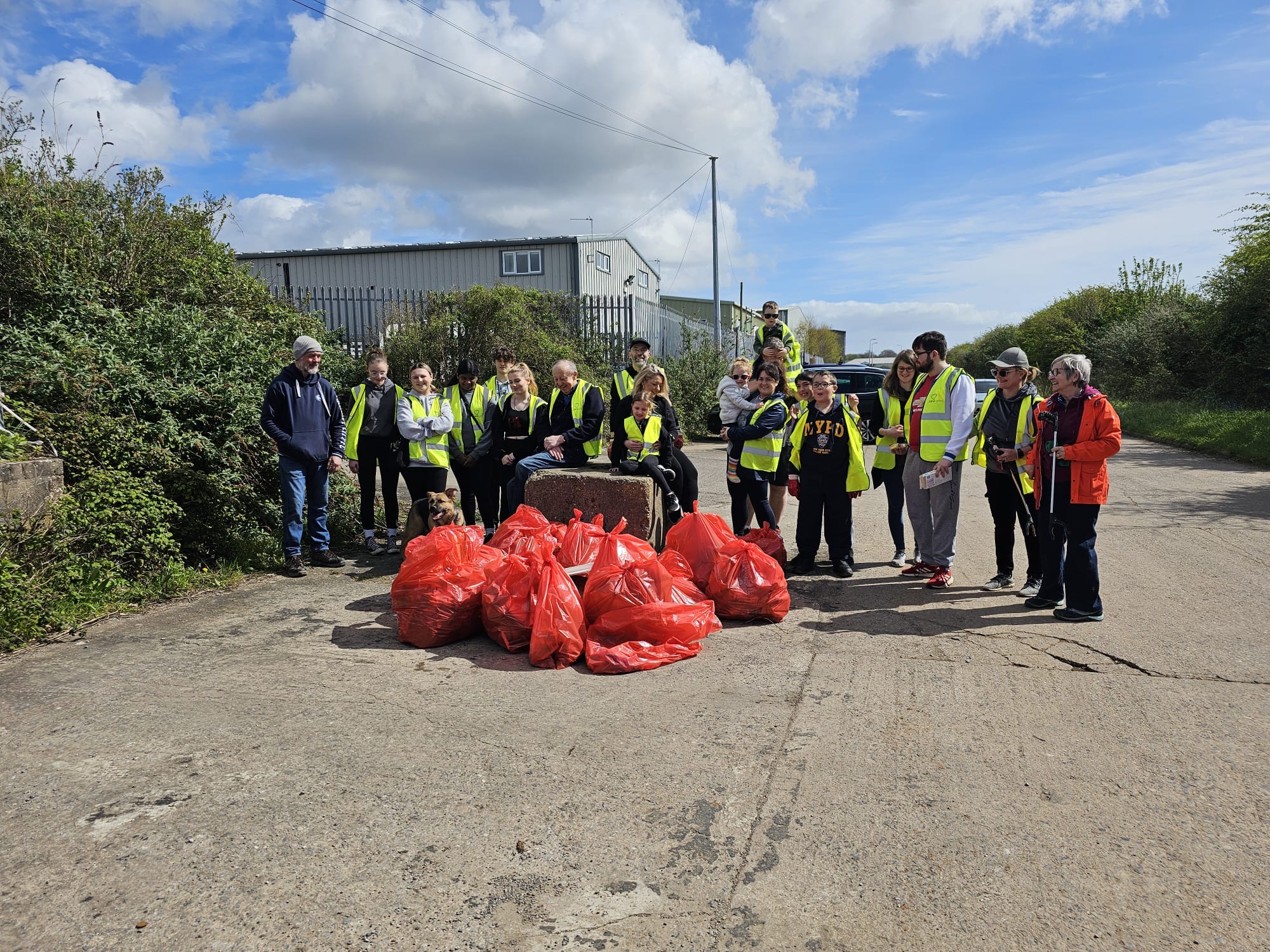  Litter Picking Loan Service 