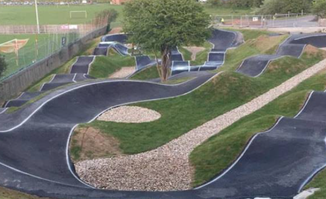  Track for bikes & scooters 