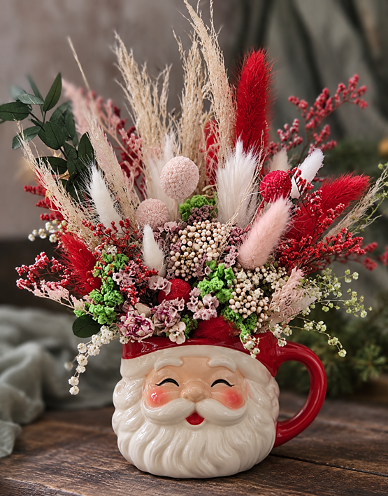 Christmas/Holiday Mug Dried Flower Arrangement